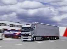 حمل و نقل زمینی : جاده ها از استاندارد های مطلوب ترابری برخوردار نیستند